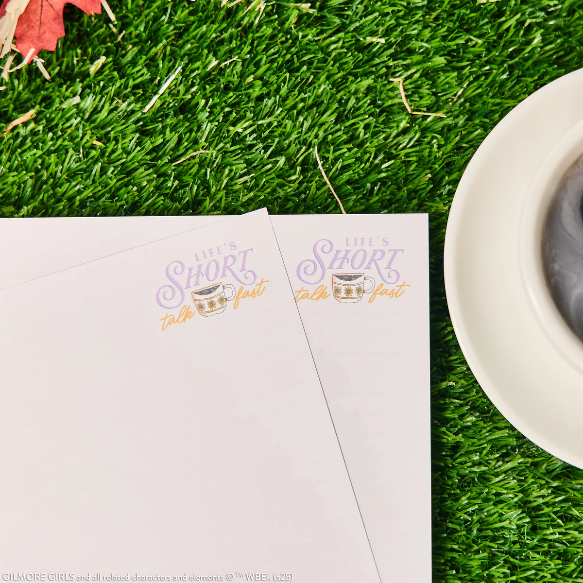 Gilmore Girls - Dotted Lined Classic Filler Paper - 40 Sheets 4 Gilmore Girls - Dotted Lined Classic Filler Paper - 40 Sheets