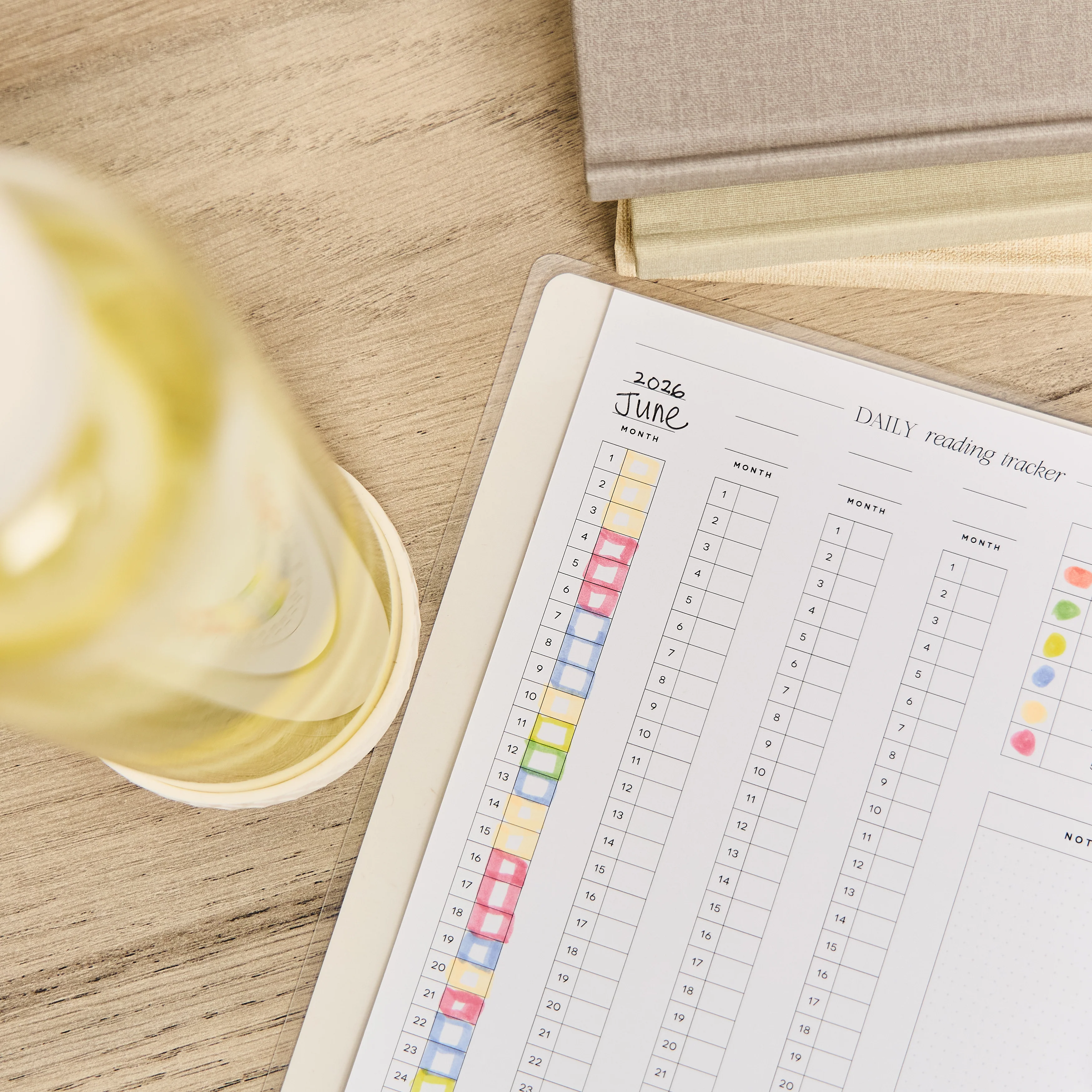 Modern Bookish - Classic Guided Reading Journal - 80 Sheets 10 Modern Bookish - Classic Guided Reading Journal - 80 Sheets