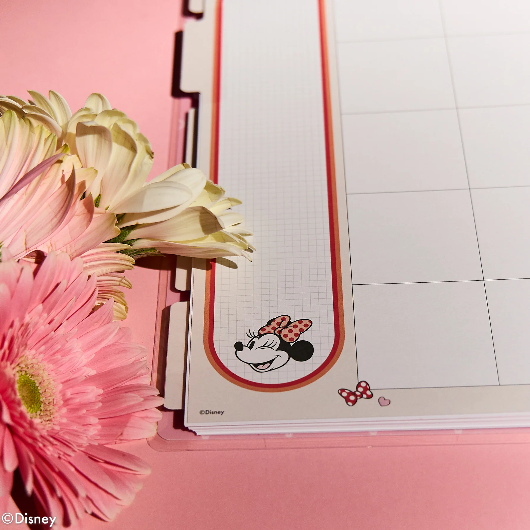 Undated Disney Minnie Mouse Bow Happy Customizable Planner - Big Horizontal Layout - 12 Months 12 Undated Disney Minnie Mouse Bow Happy Customizable Planner - Big Horizontal Layout - 12 Months