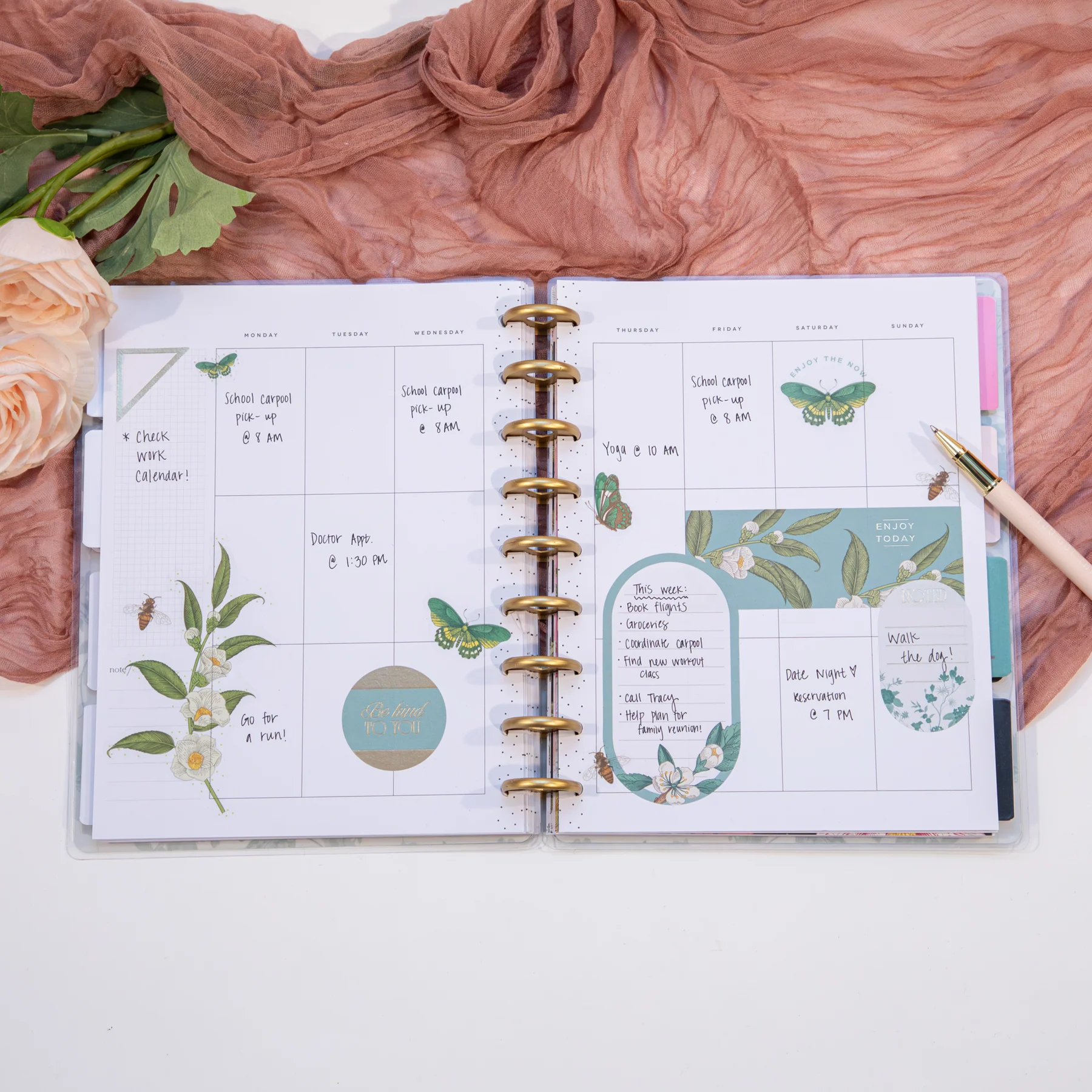 Undated Feathers & Flowers Happy Planner - Classic Vertical Layout - 12 Months 3 Undated Feathers & Flowers Happy Planner - Classic Vertical Layout - 12 Months