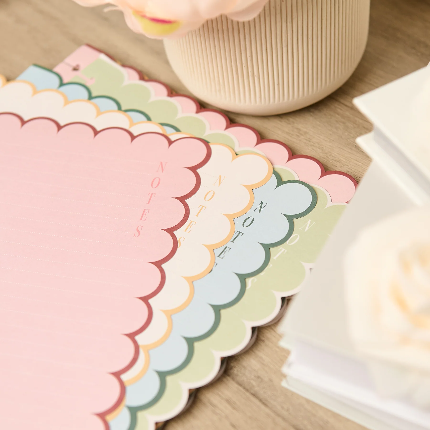 Café Coquette - Scalloped Edge Dotted Lined Classic Filler Paper - 40 Sheets 6 Café Coquette - Scalloped Edge Dotted Lined Classic Filler Paper - 40 Sheets