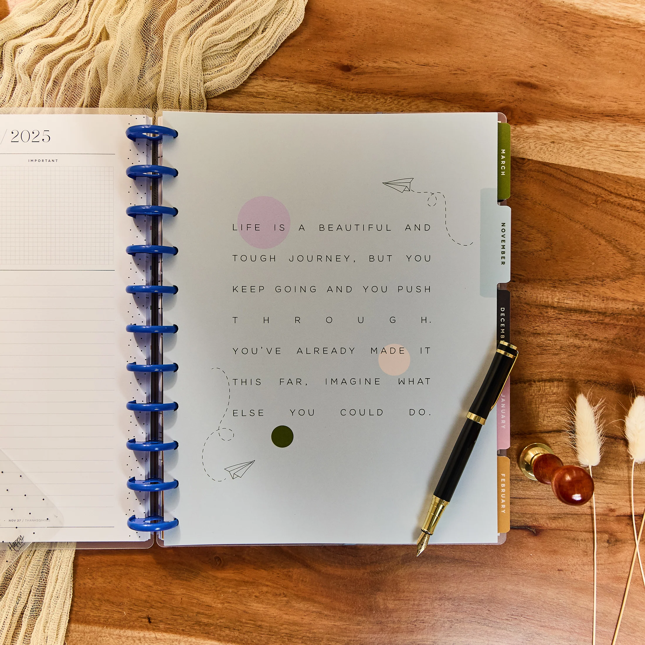 2026 Teacher Notes Customizable Teacher Planner - Big Teacher Layout - 15 Months