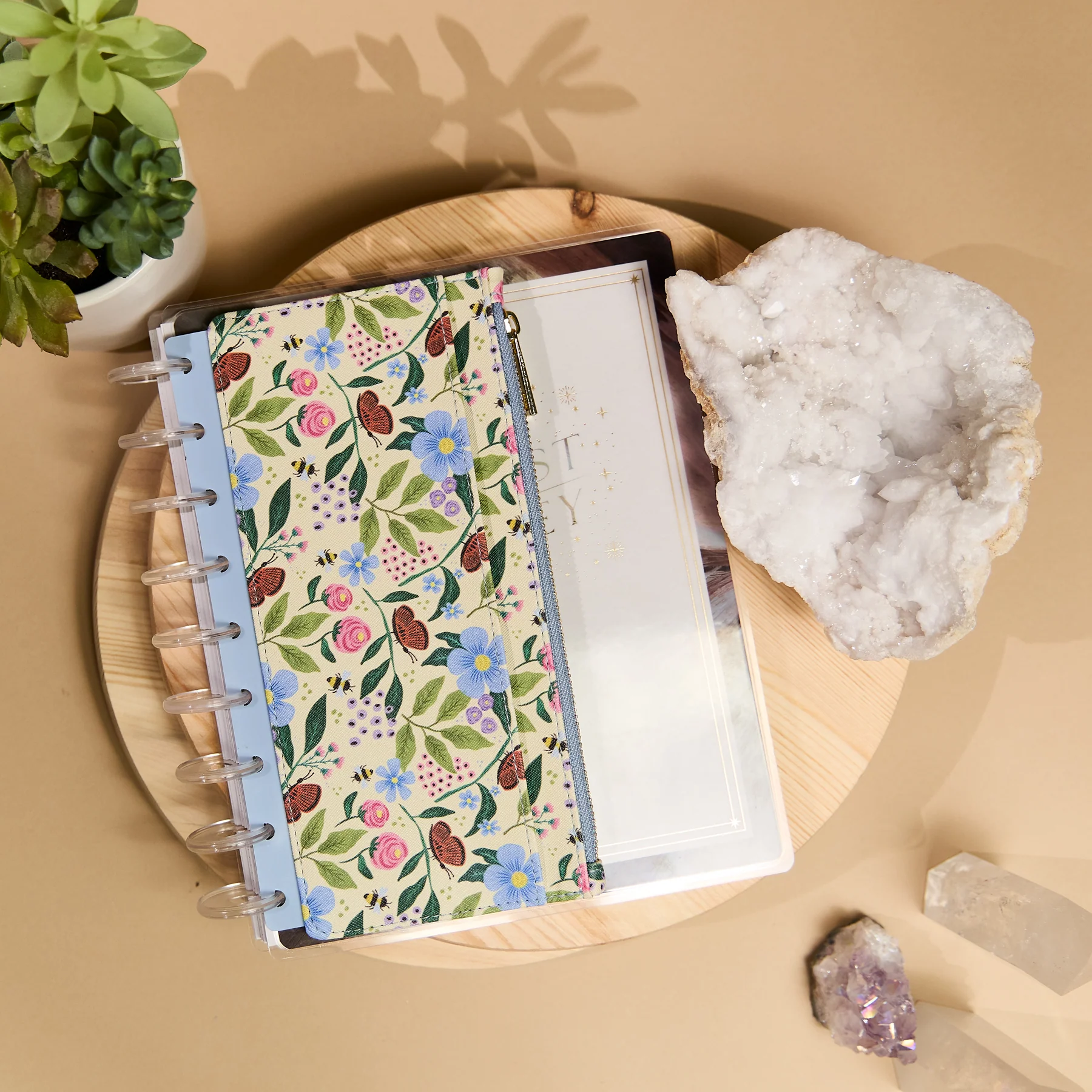 Buzzy Garden - Snap In Classic Card Holder Wallet 9 Buzzy Garden - Snap In Classic Card Holder Wallet
