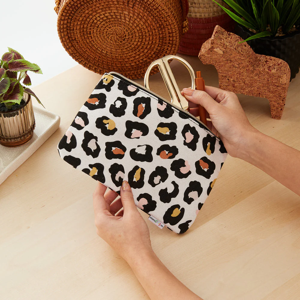 Classic Banded Pouch - Modern Wild