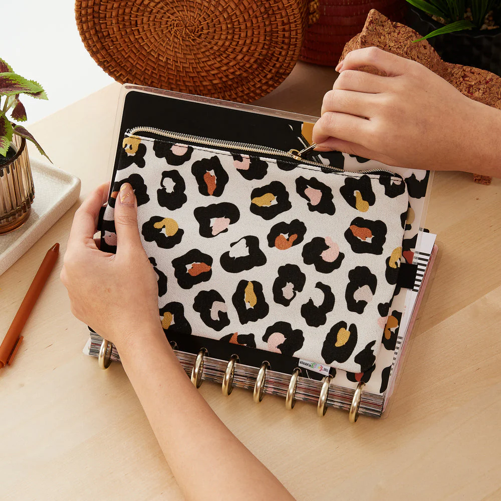 Classic Banded Pouch - Modern Wild 4 Classic Banded Pouch - Modern Wild