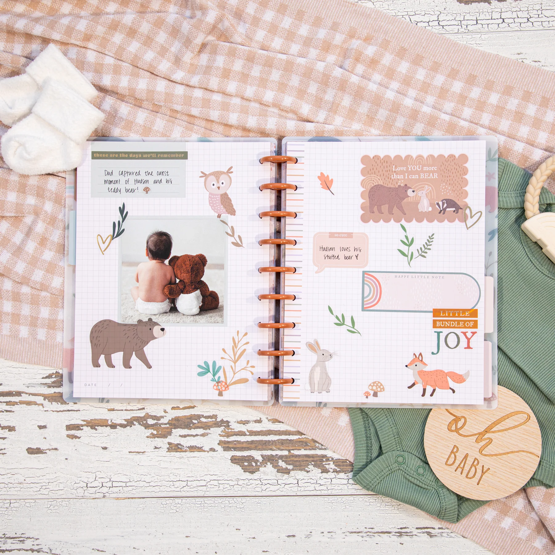 Colorful Creatures Baby - Classic Happy Memory Keeping Photo Journal - 80 Sheets